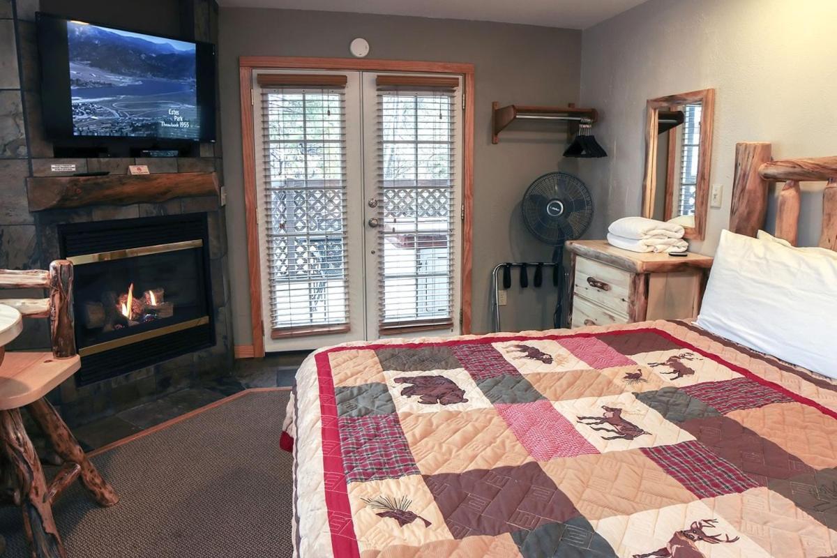 Fawn Valley Inn Studios By Rocky Mountain Resorts Estes Park Room photo
